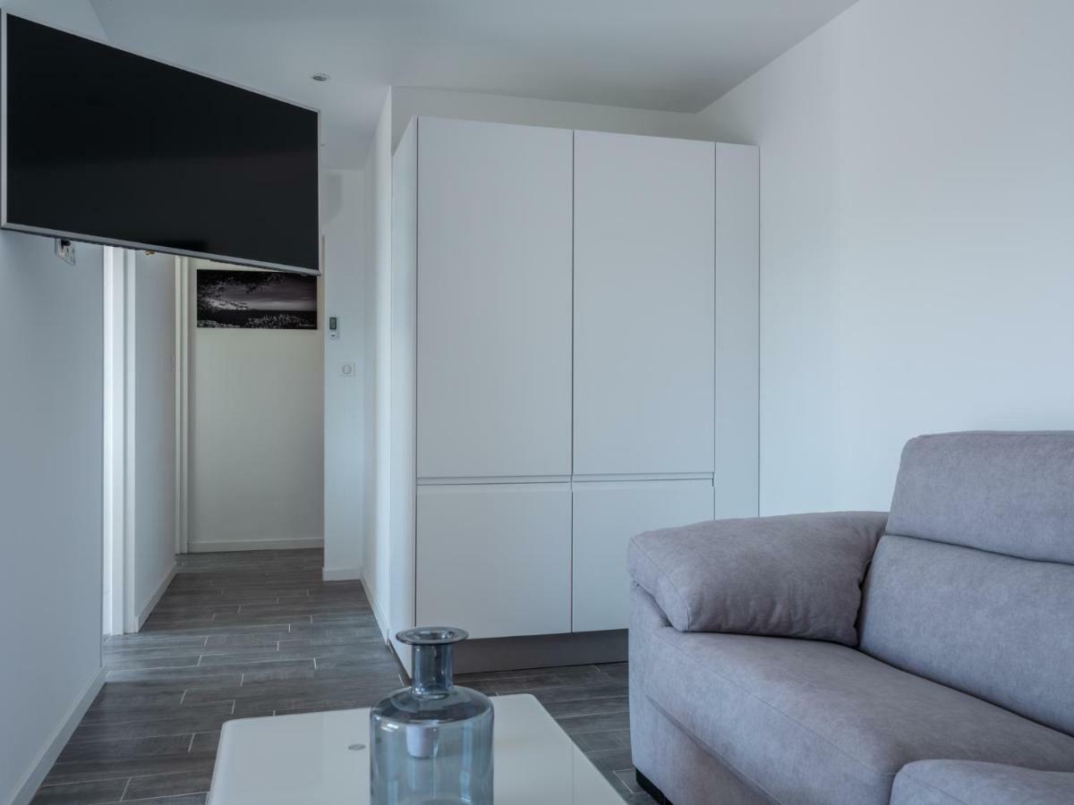 Apartment Le Vallat Vue Terrasse Privative Jacuzzi Barbecue Calanques *