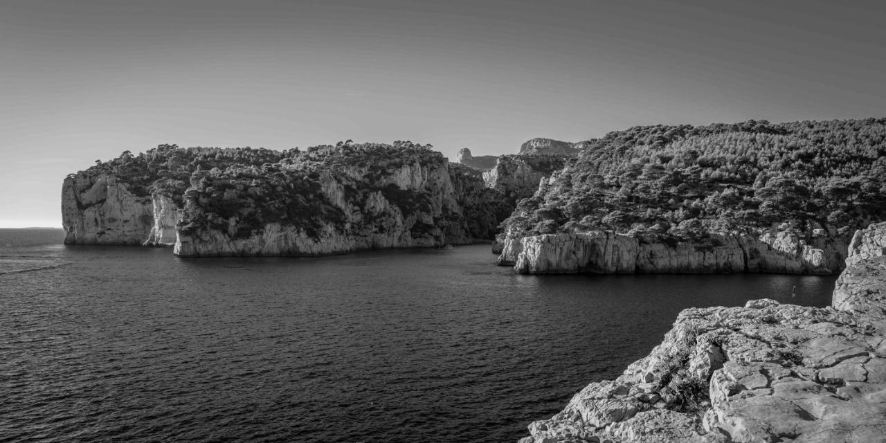 Le Vallat Vue Terrasse Privative Jacuzzi Barbecue Calanques Apartamento Cassis